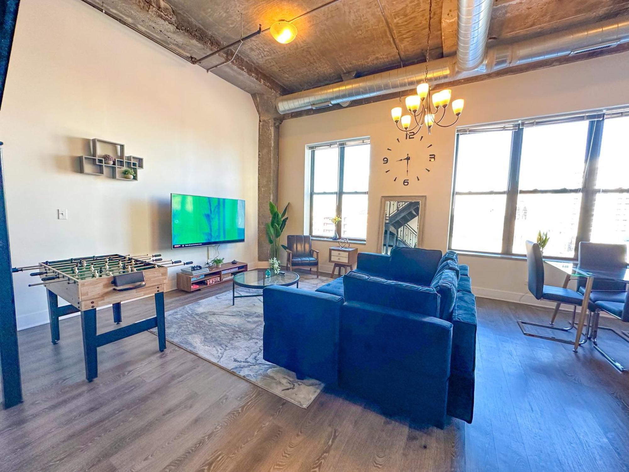 Mccormick Place 3Br Luxury Penthouse Duplex With Personal Rooftop And Optional Parking For 8 Guests In Chicago South Loop Exteriér fotografie